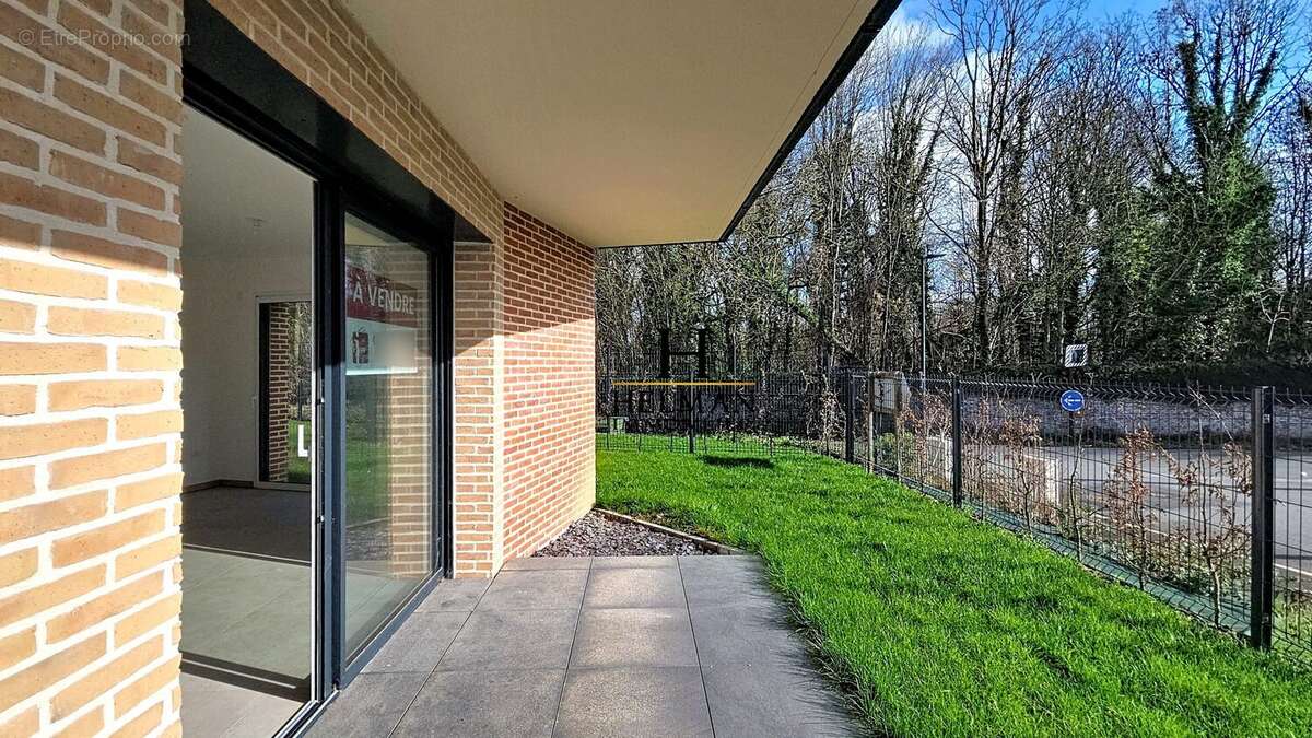 Appartement à LONGUENESSE