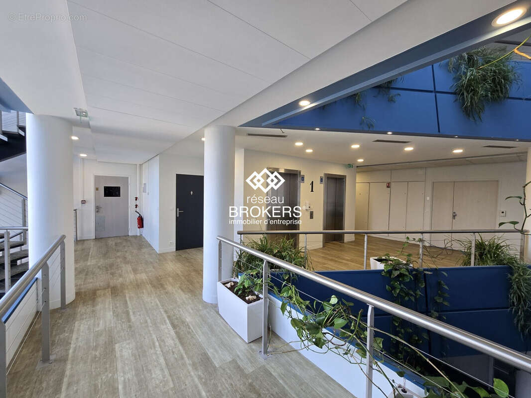 Commerce à VILLEPINTE