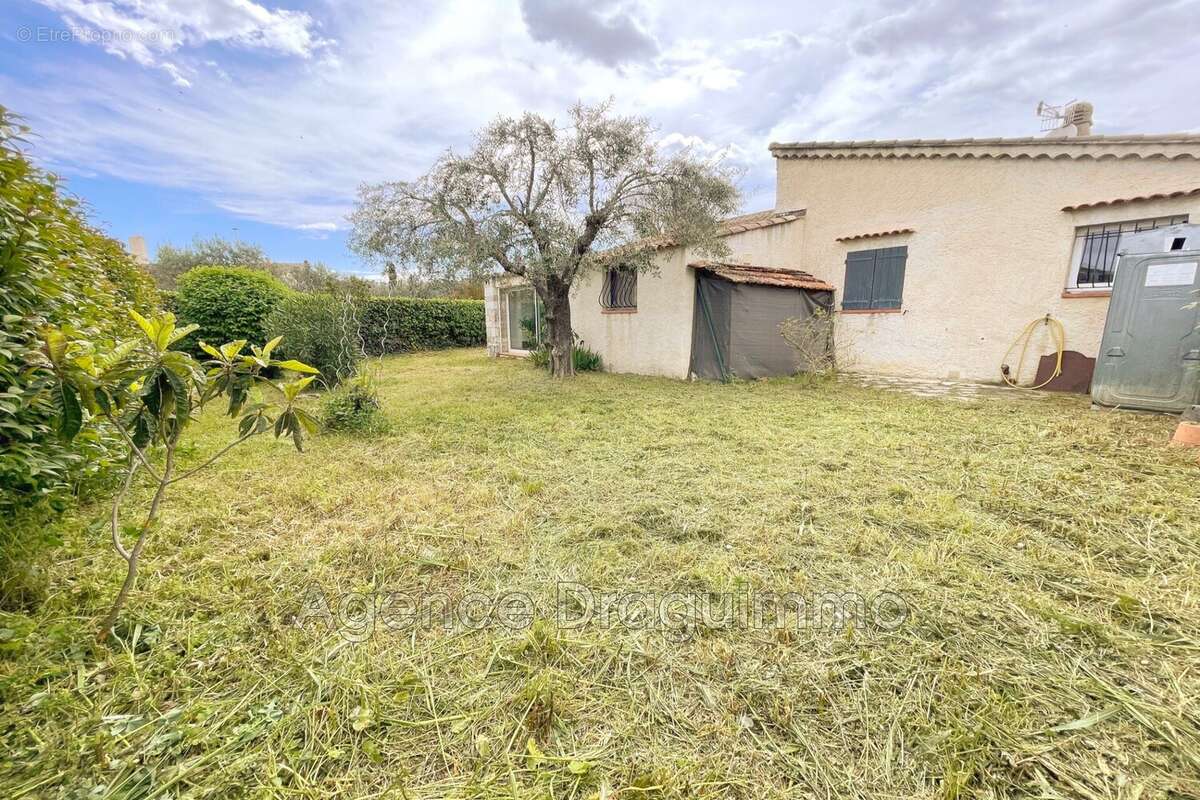 Maison à TRANS-EN-PROVENCE