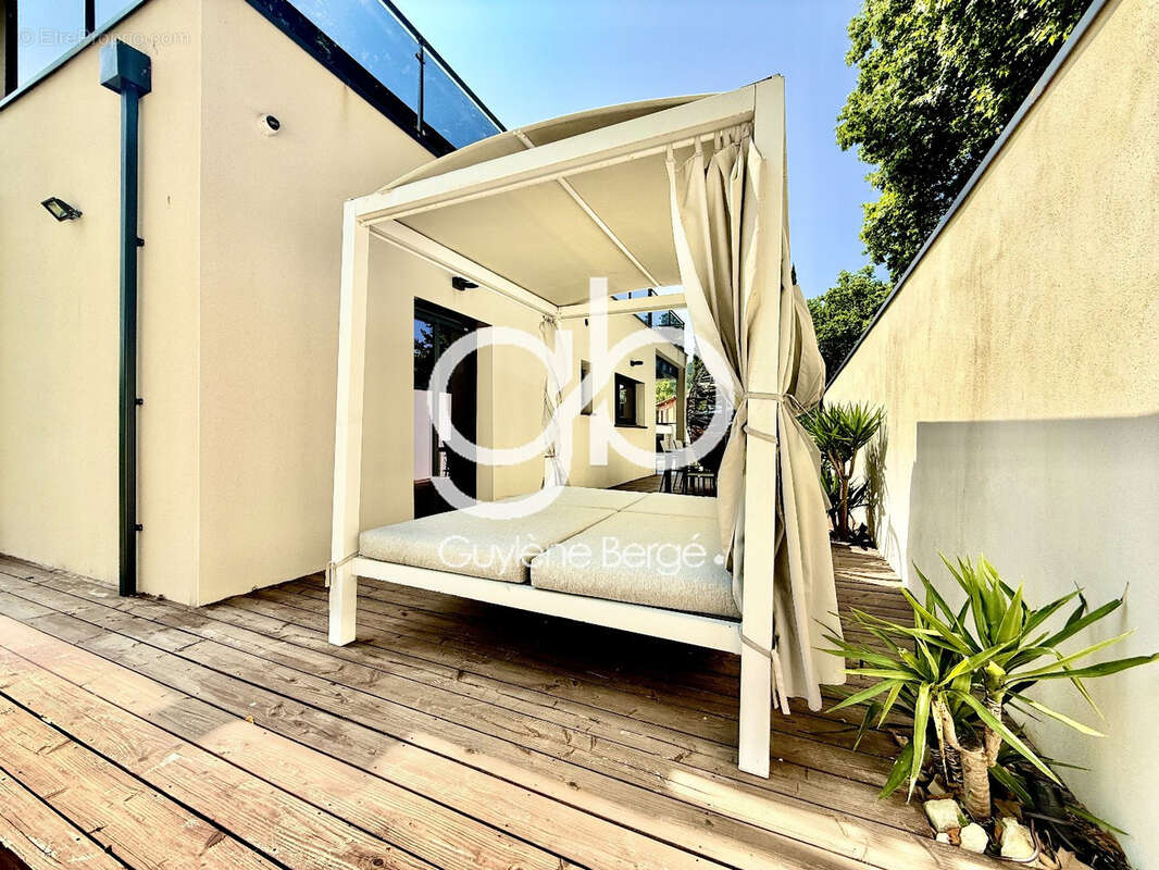 Maison à CASTELNAU-LE-LEZ