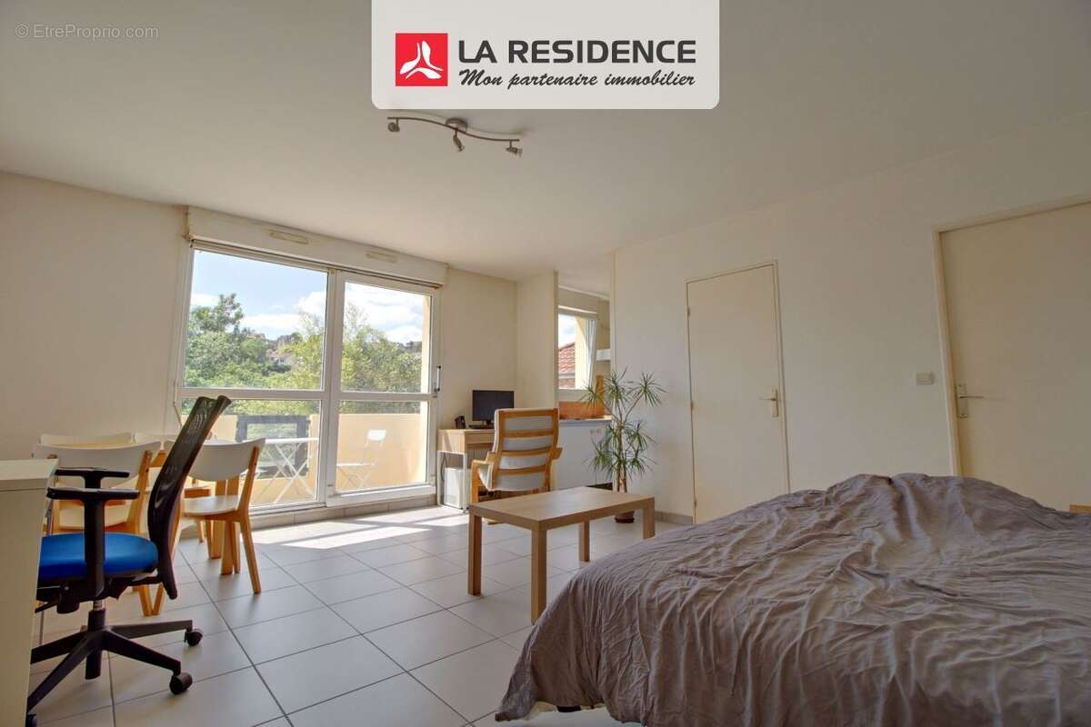 Appartement 35 m² à Pontoise  - photo 4