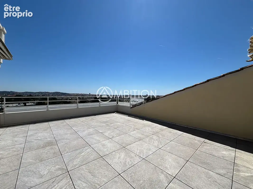 Appartement T4 exceptionnel Vue Mer à Fréjus - photo 12