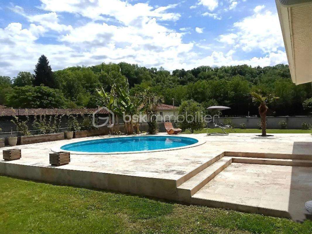 Maison de plain pied avec T1 d'une surface habitable de 192 m2 sur 1 422 m2 terrain à Saint-Pandelon - photo 13