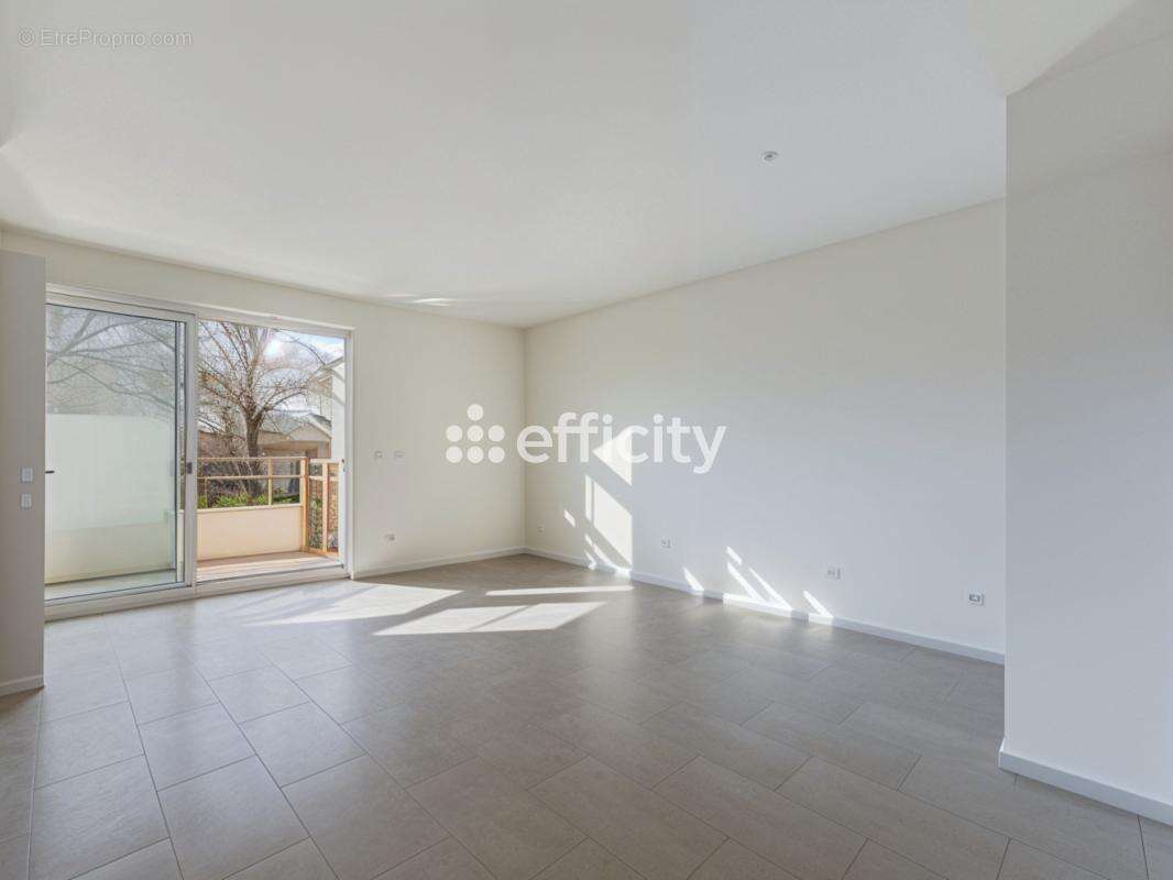 Appartement à RUEIL-MALMAISON
