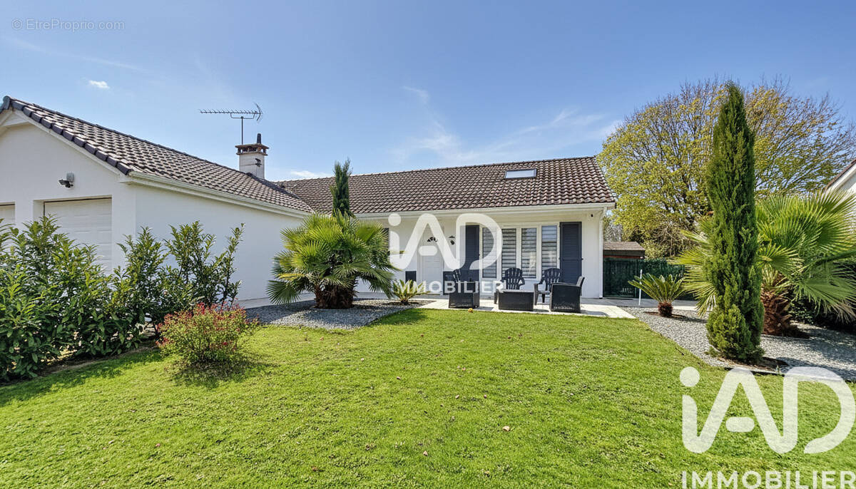 Photo 1 - Maison à MENNECY