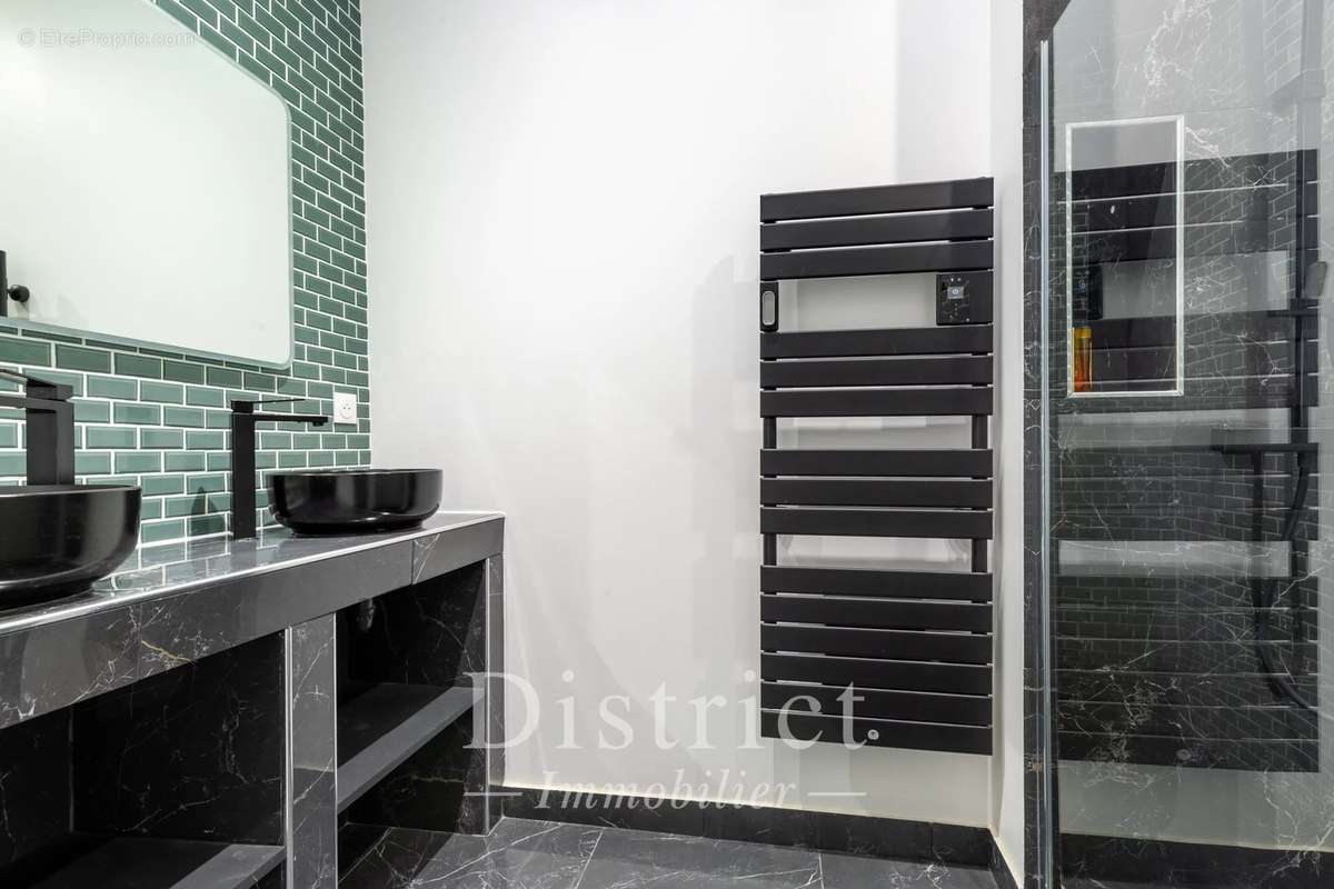 Appartement à PARIS-4E