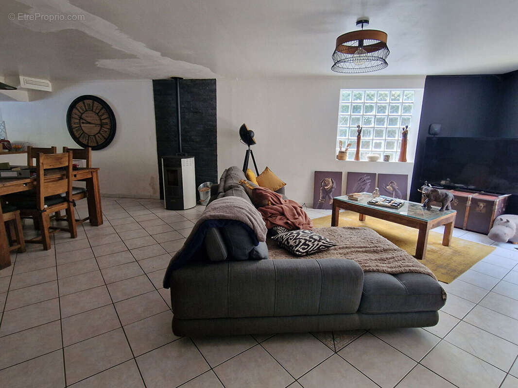 Maison à SAINT-AMBROIX