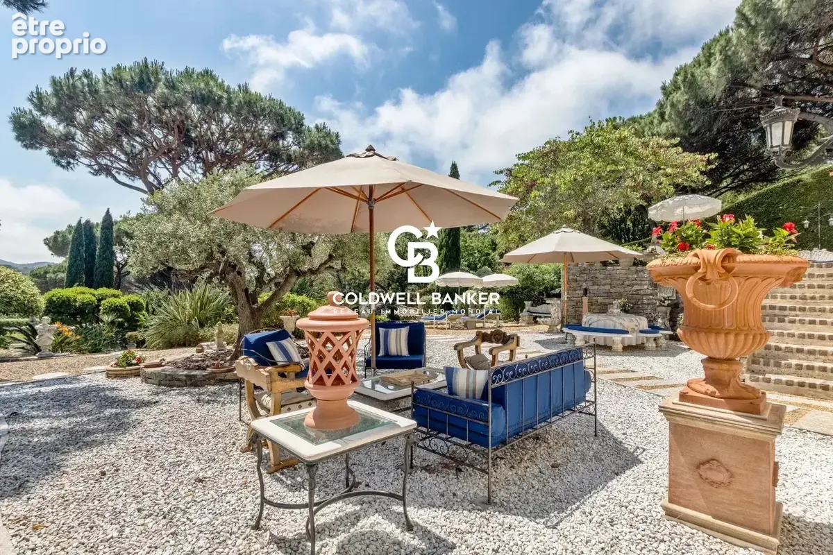 Gigaro – Villa de charme au sein d'un domaine privé et sécurisé,  à cinq minutes de la plage à pieds - photo 6