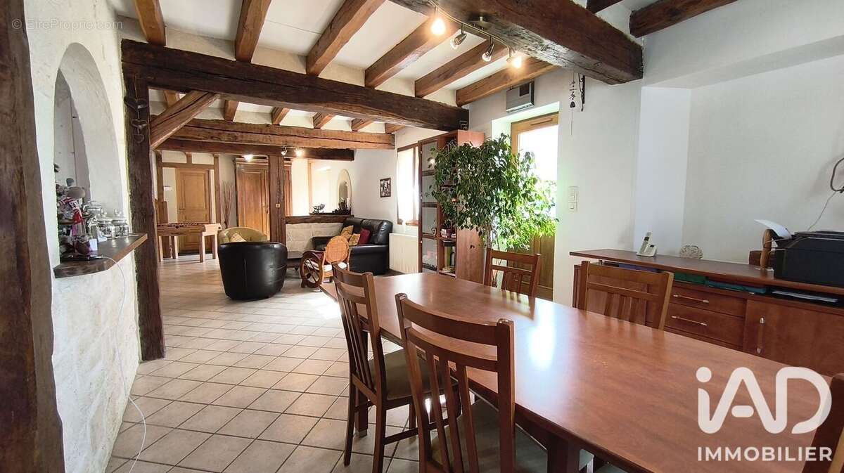 Maison 180 m² à Ouarville  - photo 5