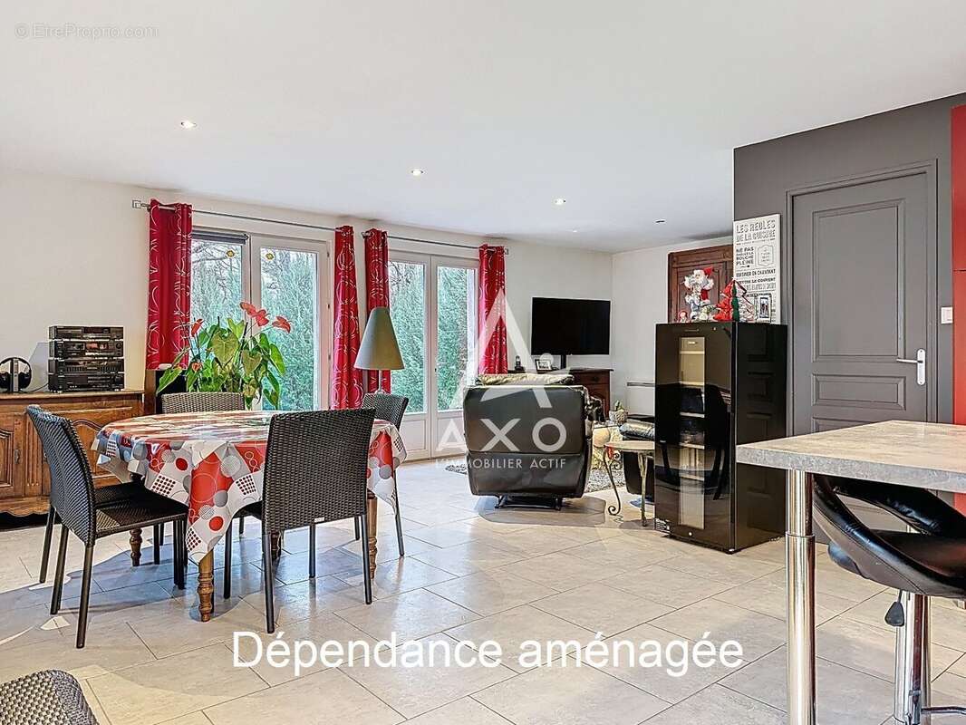 Maison à FONTENAY-SUR-LOING