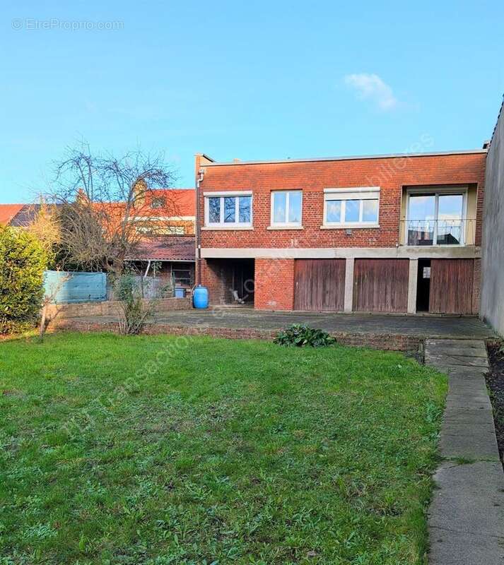 Maison à COUDEKERQUE-BRANCHE