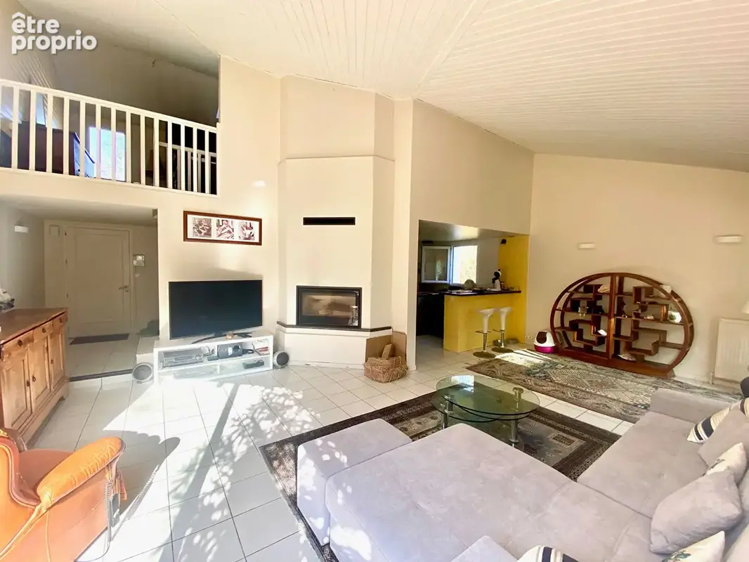 Maison 148 m²  sur terrain arboré de 1300m2 Quartier Petit Paris - photo 2