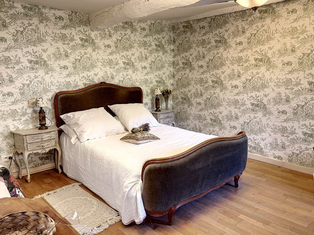 Maison à LA GARDE-FREINET