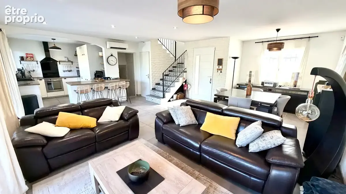 Villa avec piscine dans environnement calme et résidentiel. - photo 3