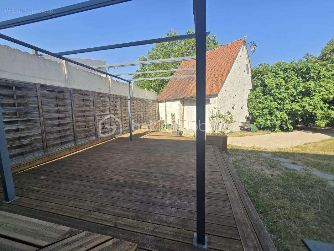 Maison familiale rénovée - Gîte possible et dépendance - photo 3