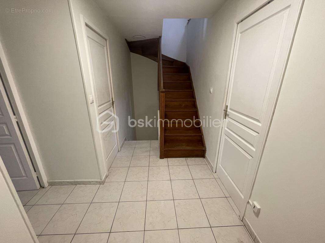 Maison à ROISSY-EN-BRIE