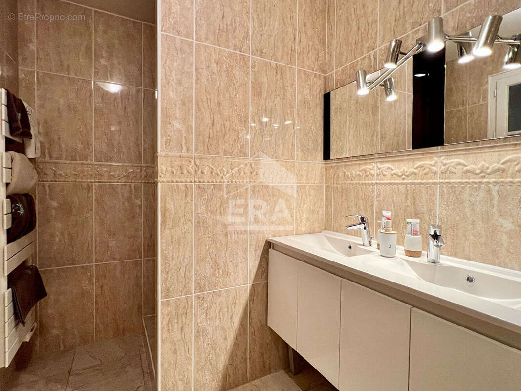 Maison à SAINT-SULPICE-DE-ROYAN