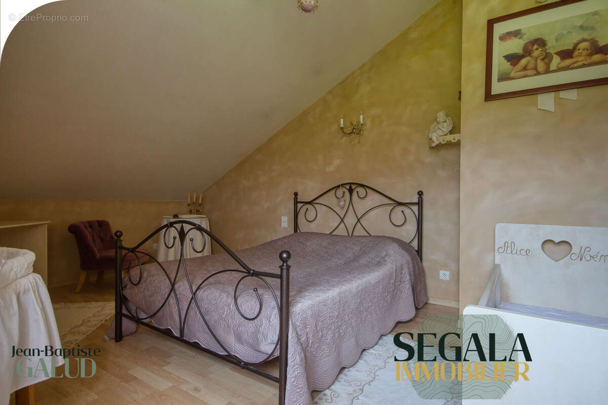 Maison 183 m2 sur 6171 m2 de terrain plat - photo 9