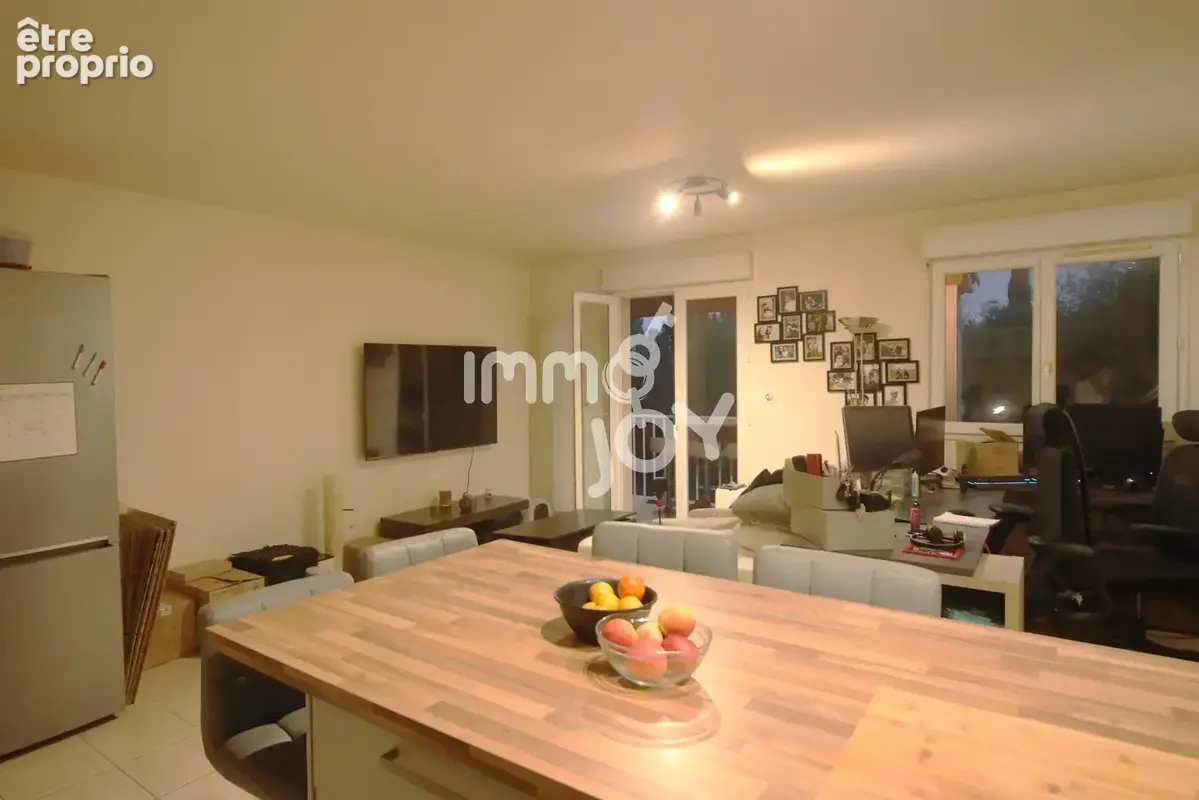 Miremont, T2 avec balcon et parking, dans petite résidence sécurisé. - photo 2
