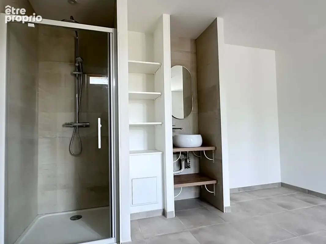 Maison entièrement rénovée - 4 chambres - Jardin à L'Isle-d'Espagnac - photo 13