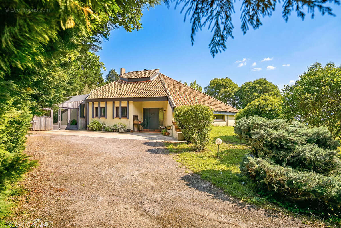 Maison à LEDAT