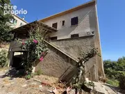 Une bâtisse édifiée sur 3 niveaux - Maison à BORGO