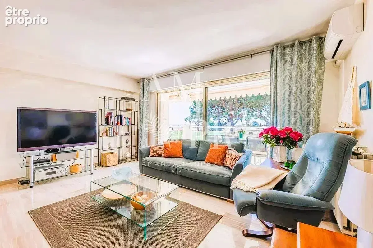 Cannes croix des gardes tres bel appartement avec toit-terrasse et vue mer - photo 4