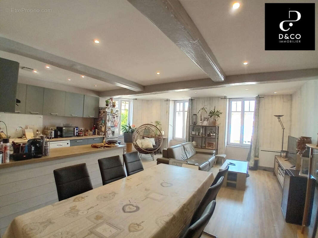 Appartement à TRAMAYES