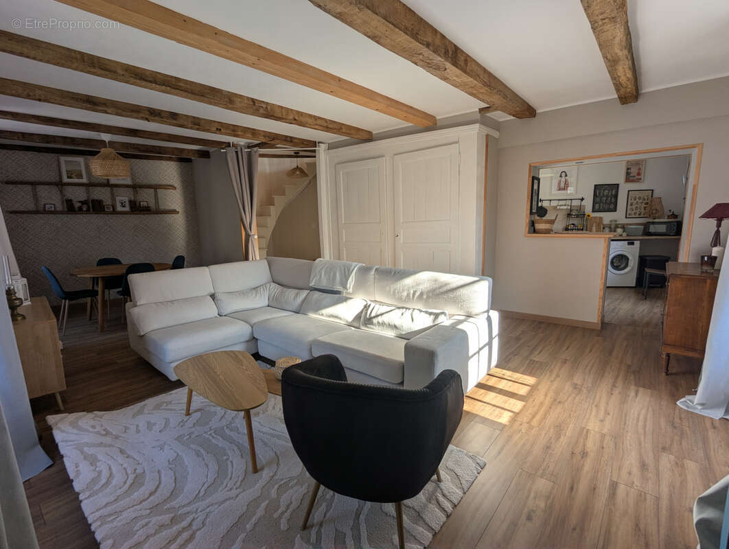 Maison à OLLIERGUES