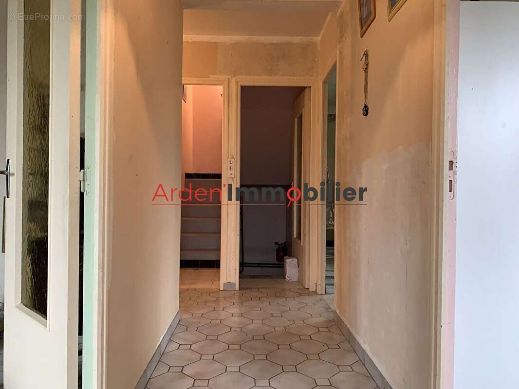 Maison à FRAILLICOURT