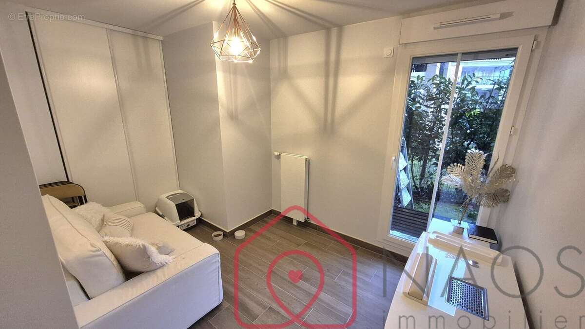 Appartement à LE PLESSIS-ROBINSON