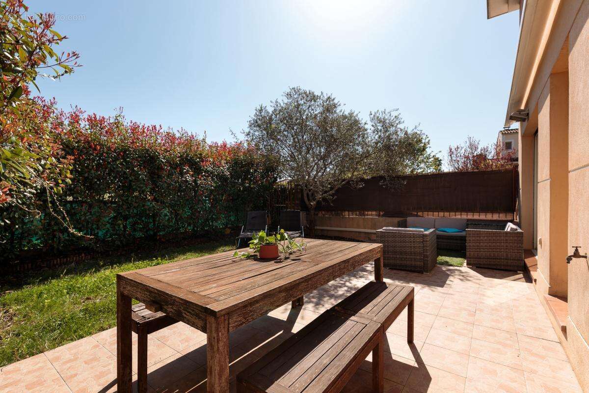 Appartement à MANDELIEU-LA-NAPOULE