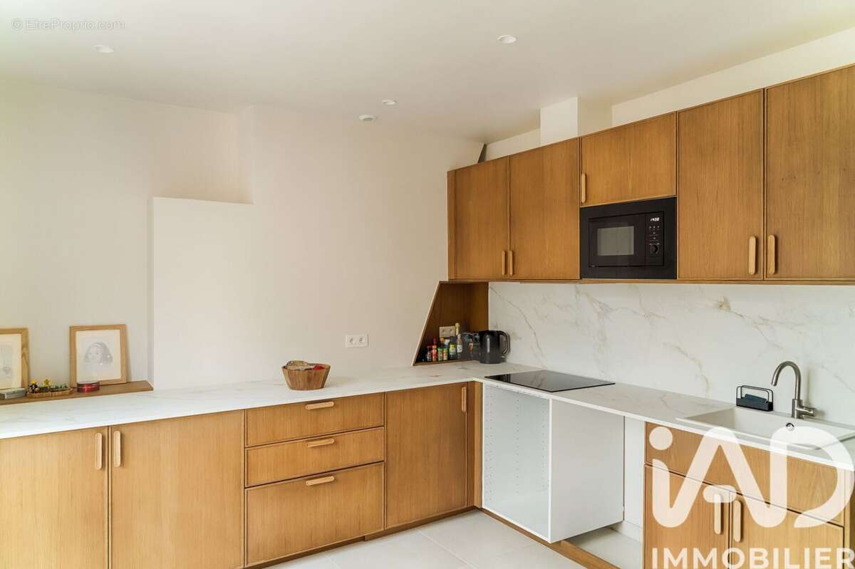 Photo 7 - Appartement à PARIS-8E