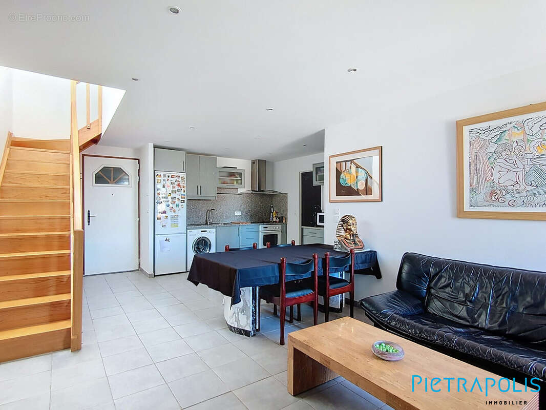 Appartement 53 m² à Meze  - photo 2