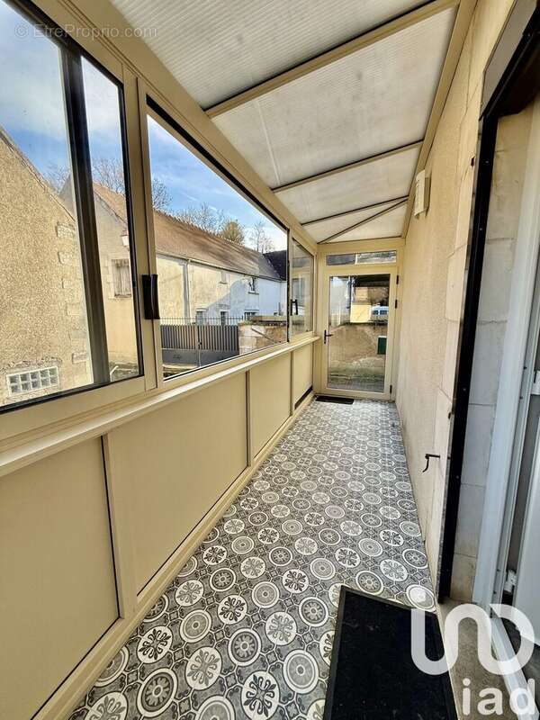 Maison 64 m² à Gy-L'eveque  - photo 7
