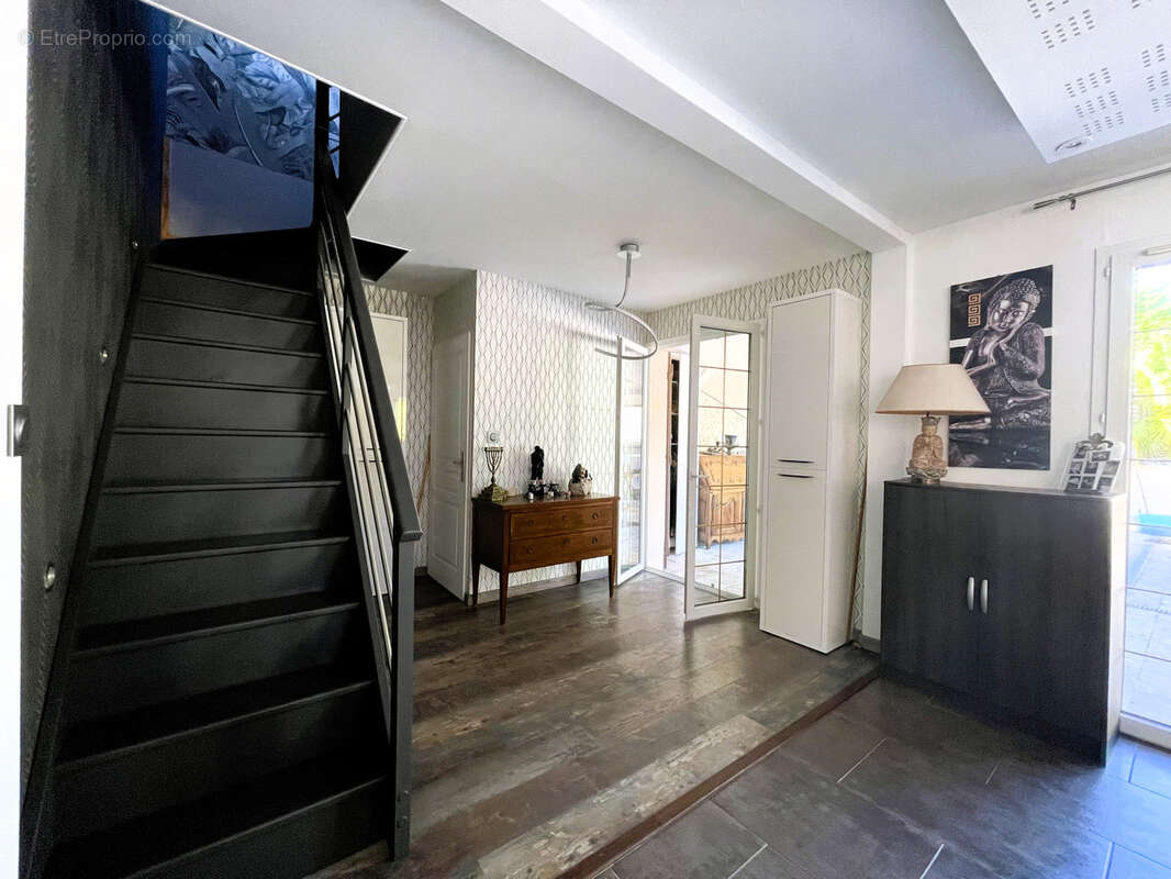 Maison contemporaine avec piscine   Boulazac - photo 12