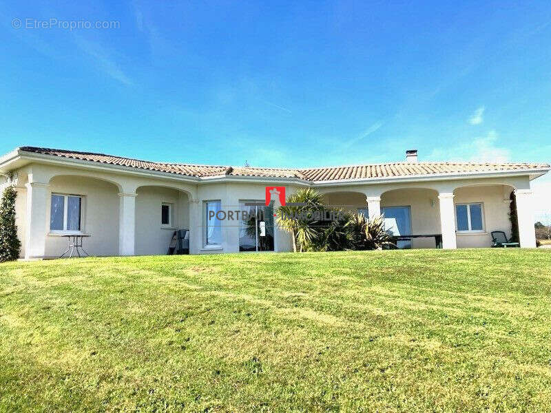 Maison à SAINT-ANDRE-DE-CUBZAC