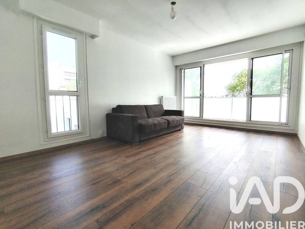 Photo 1 - Appartement à LES ULIS