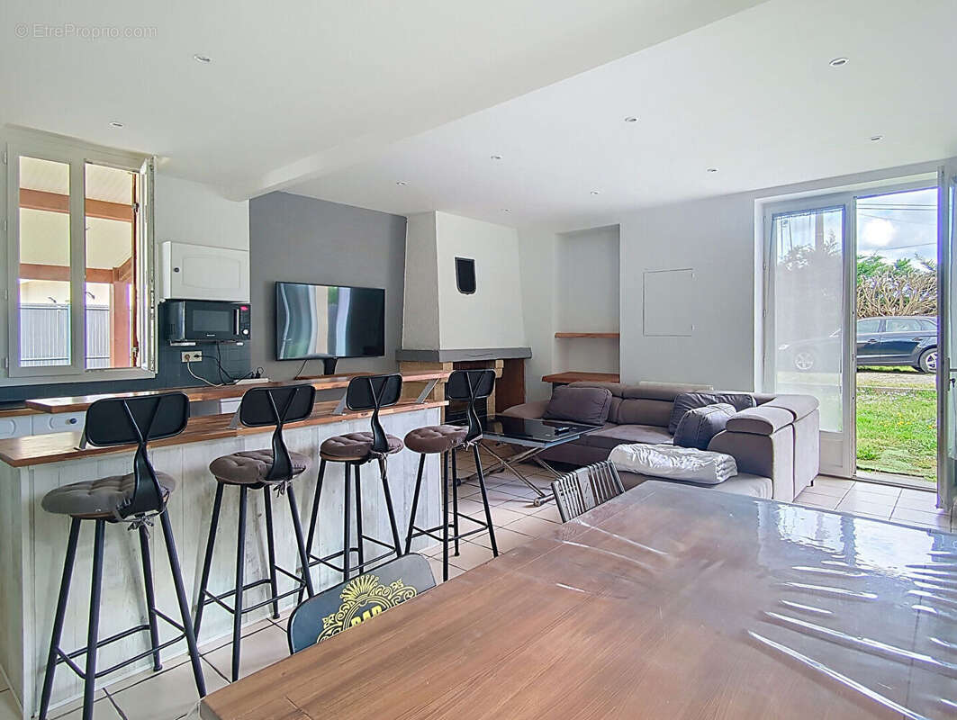 Maison à SAINT-ANDRE-DE-CUBZAC