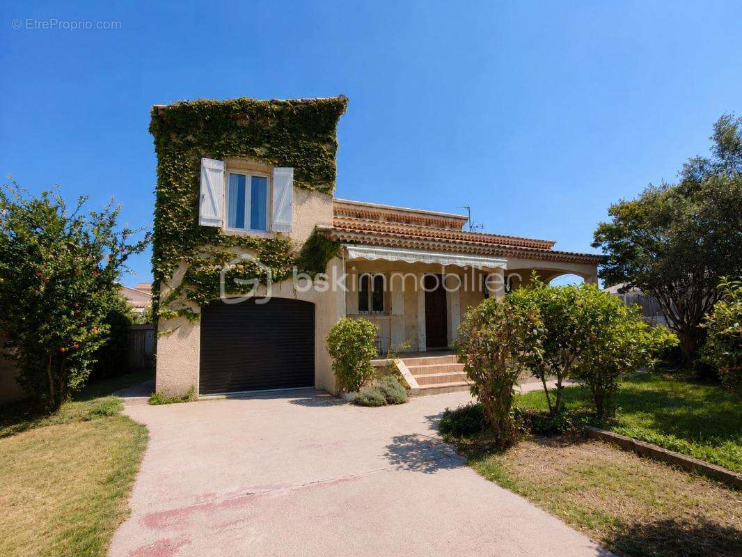 Maison à PIERRELATTE