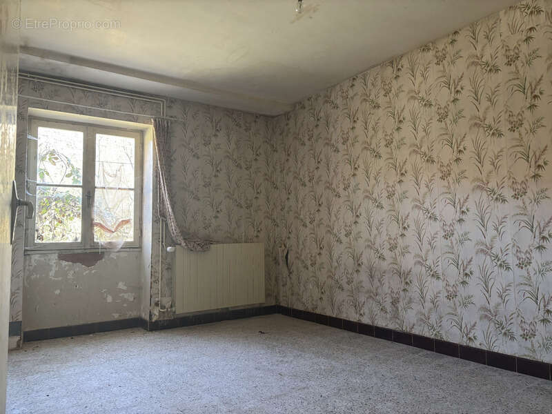 Maison à PRECY-SOUS-THIL