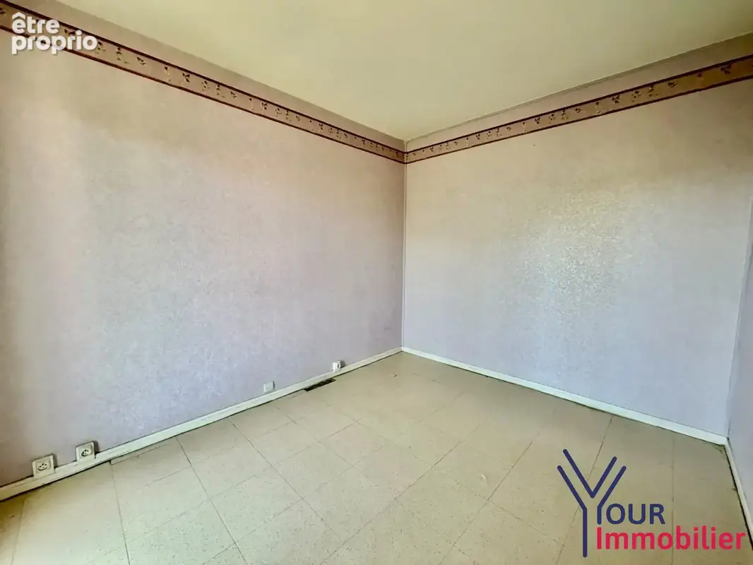 Appartement 3 pièces 57 m² à vendre à Grigny (69520) - photo 5