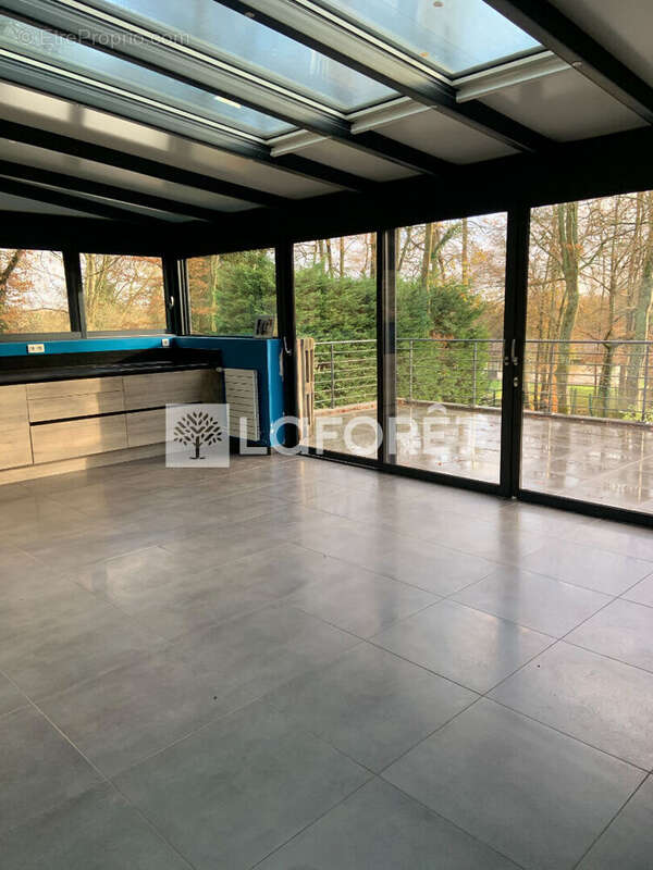 Maison à AUMONT-EN-HALATTE