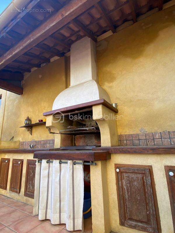 Belle narbonnaise lumineuse et genereuse , 4 chambres, garage et jardin - photo 21