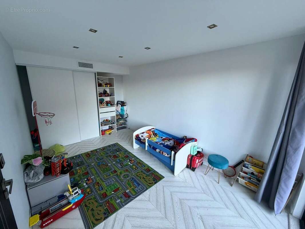 Maison à CAGNES-SUR-MER