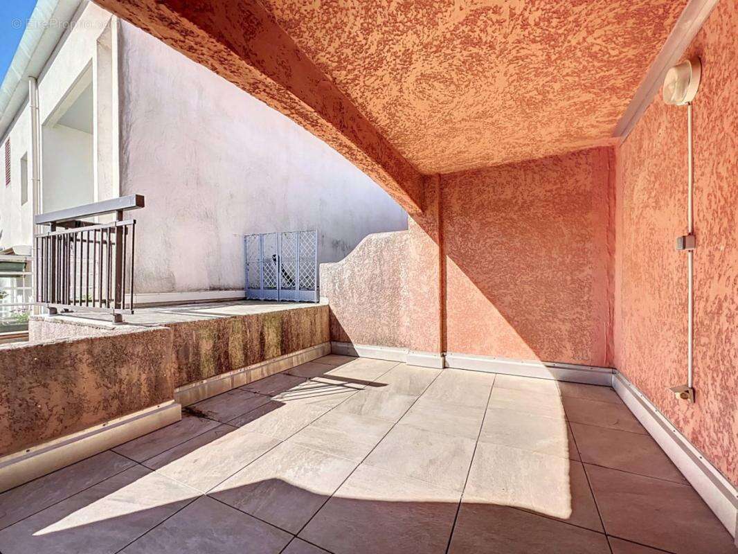 Appartement à FREJUS