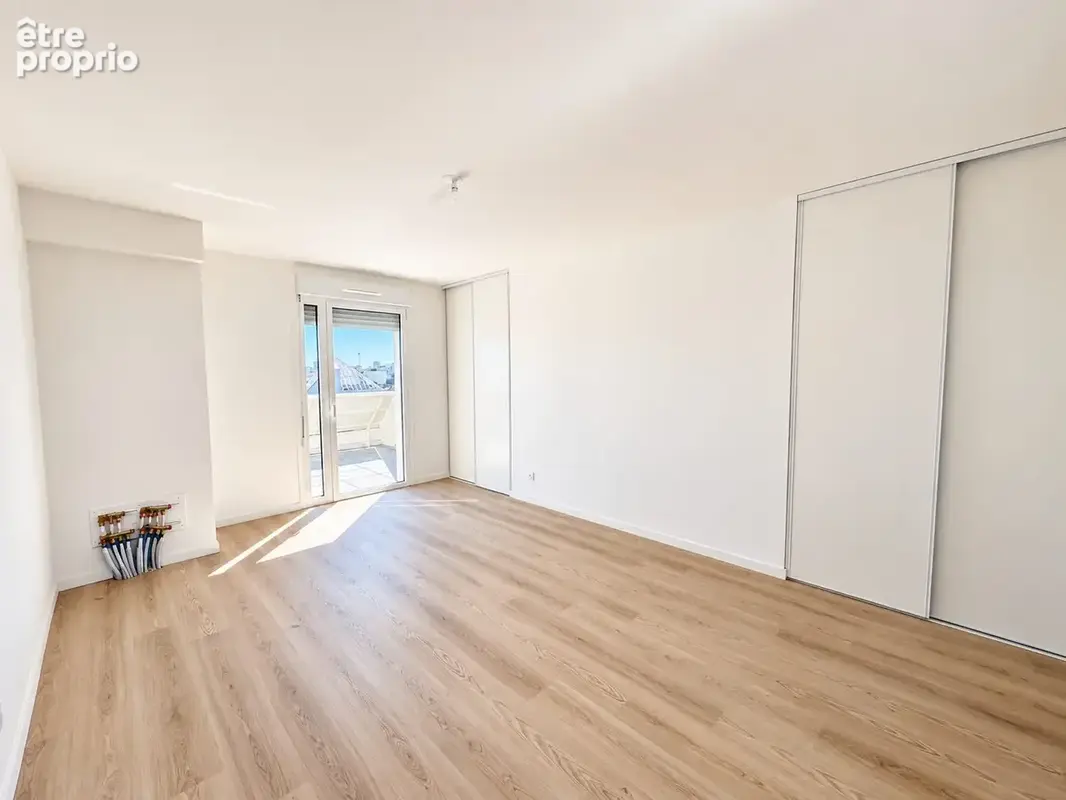 Appartement 4 pièces 107 m² à vendre à Bordeaux (33000) - photo 3