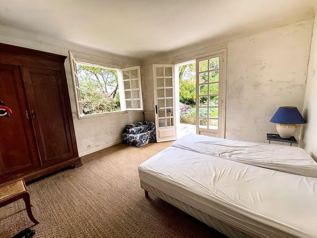 Maison à SAUBRIGUES