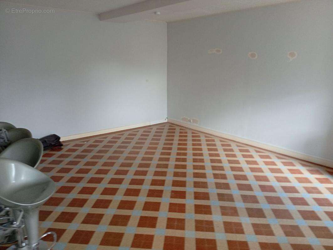A vendre maison renovee rare / 37220 crouzille / 127m²/ dpe  c / 4 ch / spas fermer - photo 3
