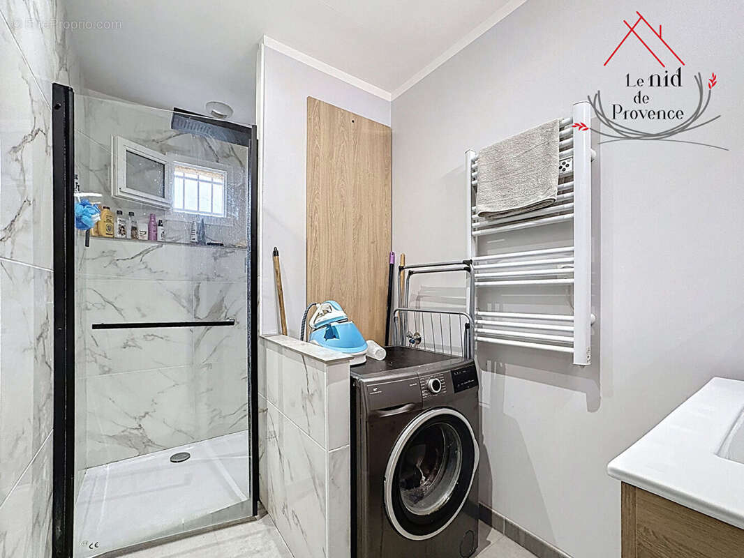 Appartement à SAINT-MARTIN-D'ARDECHE